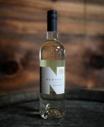 Newport Vineyards - Pinot Grigio NV